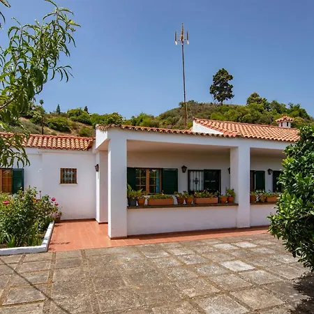 La Casita De Don Enrique * Vega de San Mateo